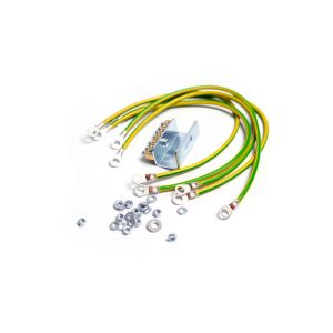 Zestaw uziemiający do szaf wiszących rack 19" SWK SWK-D 19-0162-A