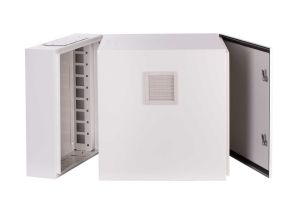 Szafa wisząca rack 19″ dwuczęściowa 9U 600x600 IP54 Ściany boczne pełne Drzwi z szybą Zewnętrzna RAL 7035 szara SWKD19-9U-60-DS-Z