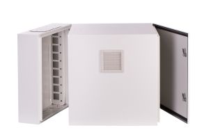 Szafa wisząca rack 19″ dwuczęściowa 18U 600x600 IP54 Ściany boczne pełne Drzwi pełne Wewnętrzna RAL 7035 szara SWKD19-18U-60-DP-W