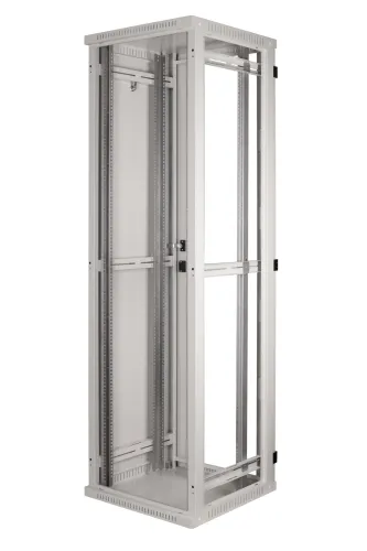 Szafa rack stojąca 42U Beta Light drzwi z szybą hartowaną Spawana Sabaj System ściany boczne zdjęte.webp