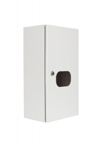 Skrzynka licznikowa hermetyczna o wymiarach 32 cm na 60 cm i głębokości 21 cm. Szafka elektryczna umożliwiająca zamontowanie 1 licznika jednofazowego i do 12 bezpieczników. RH 3F 12 ZSZ